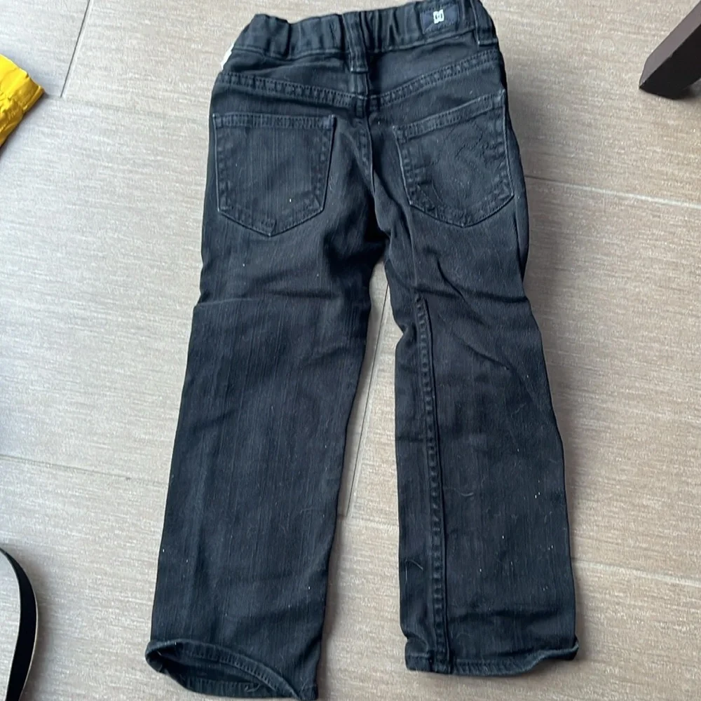 Jeans - Picture 3 of 3